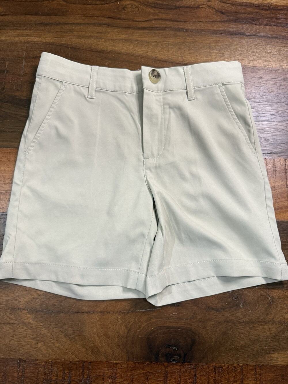 TBBC Beaufort Bonnet prepletic Charlie’s chino shorts EUC 8